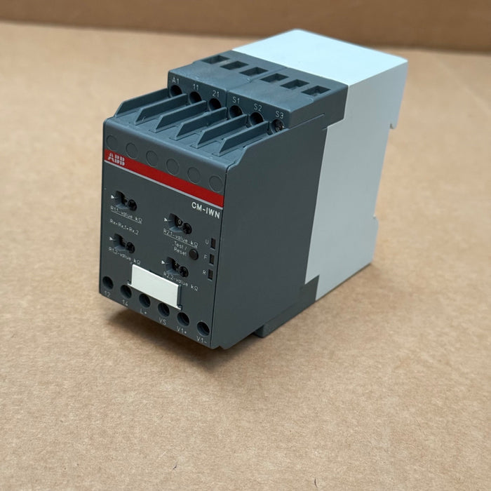 ABB – CM‑IWN.5 – Insulation Monitoring Relay 0–400 VAC/600 VDC (1SVR650660R0400)