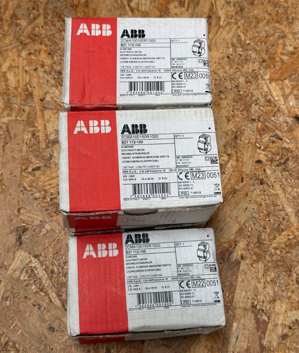 ABB – B21 112‑100 (2CMA100150R1000) – Single‑Phase DIN‑Rail LCD Energy Meter