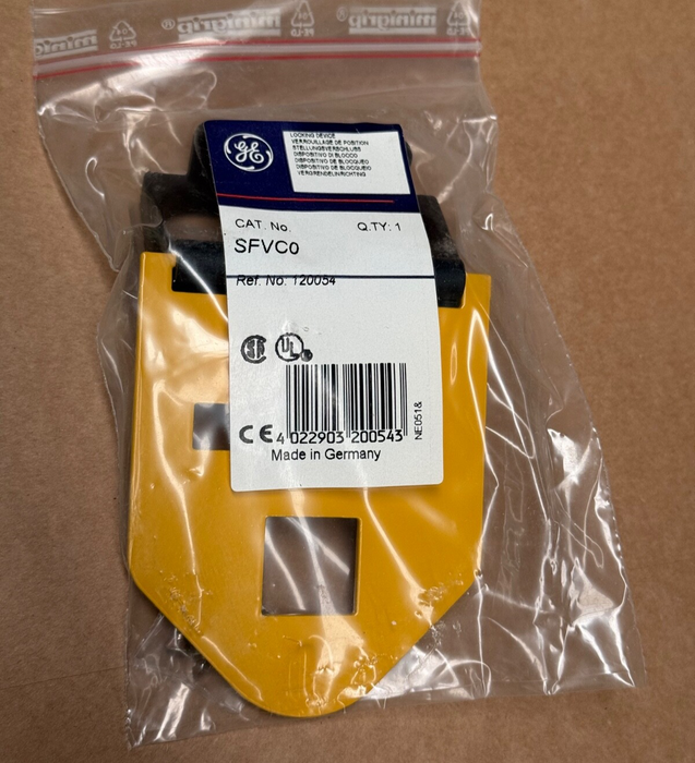 General Electric – SFVC0 (120054) – Padlock Cover for SFK Enclosures