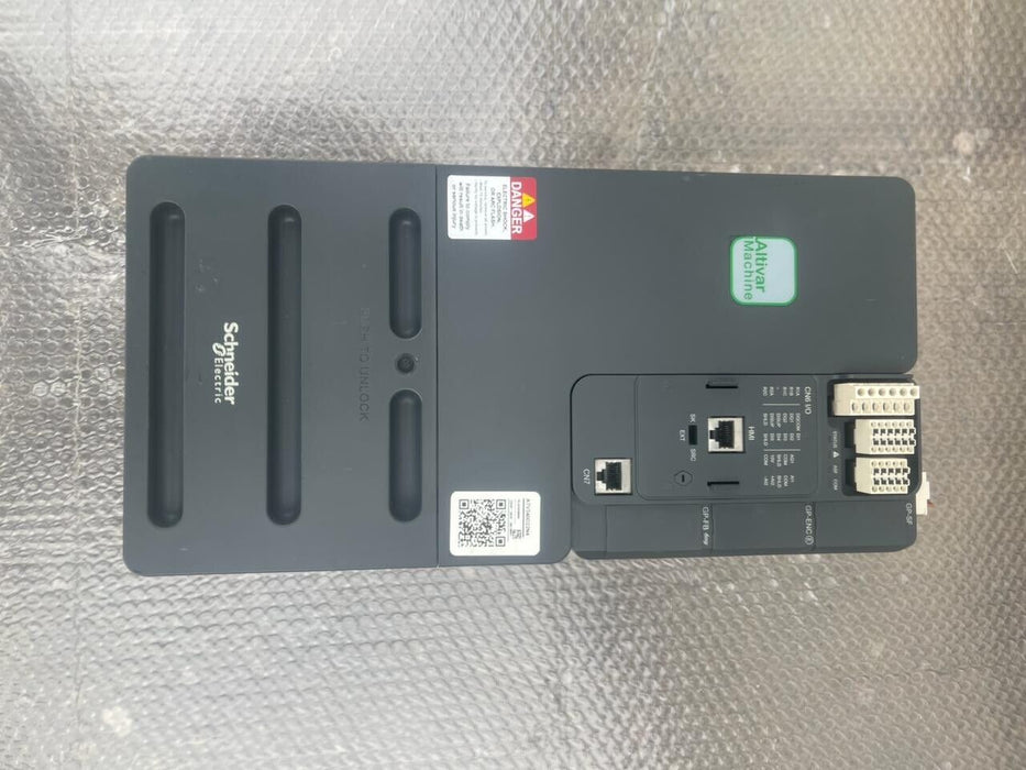 Schneider Electric Altivar 340 - ATV340D22N4 - VFD 22kW - 30HP - 380/480VAC