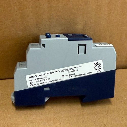JUMO – 701050/811-31 – eTRON T Digital Electronic Thermostat / Controller
