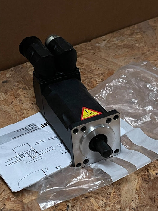 Beckhoff – AM227M‑0000 – Synchronous Servomotor, 0.13 kW, 0.3 Nm, 400/480 V AC