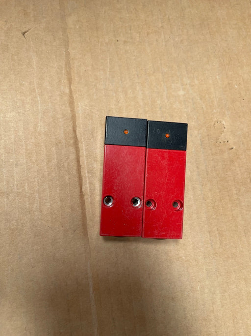 Leuze – LS 725 E.1 – Through‑Beam Photoelectric Sensor Receiver (Light Barrier)