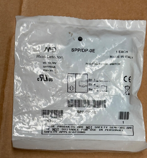 Micro Detectors – SPP/DP‑0E (SP Series) – M18 Retro‑Reflective Photoelectric