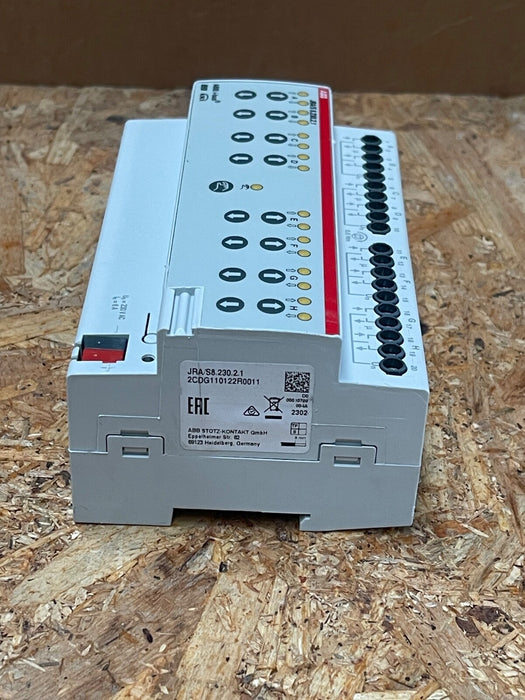 ABB – 2CDG110122R0011 (JRA/S 8.230.2.1) – Blind/Roller‐Shutter Actuator, 8‑Way