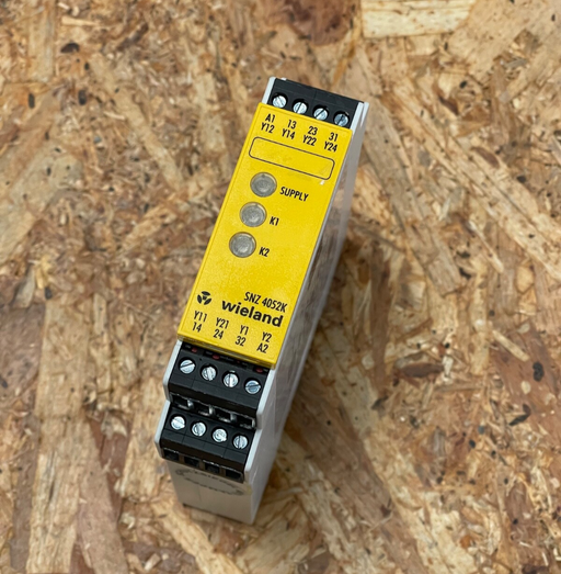 Wieland – R1.188.0530.1 – SNZ 4052K‑A Two‑Hand Control Safety Relay, 24 VAC/DC