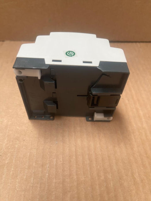 Crouzet - 88970131 - Millenium 3 Essential XB10, 6 Inputs, 4 Relay Outputs, 24 V