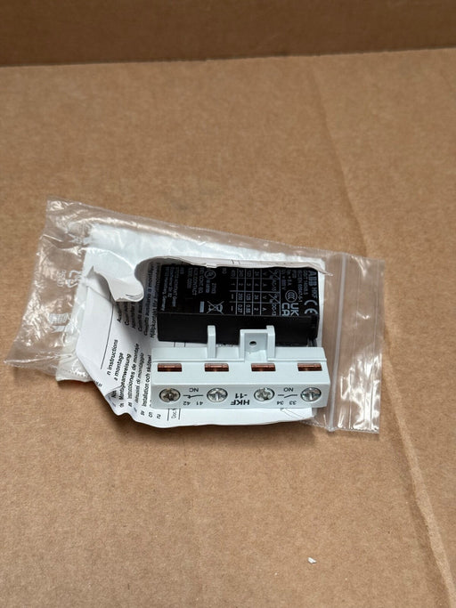ABB – HKF‑11 (1SAM101928R0001) – 1NO + 1NC Auxiliary Contact, Front-Mount
