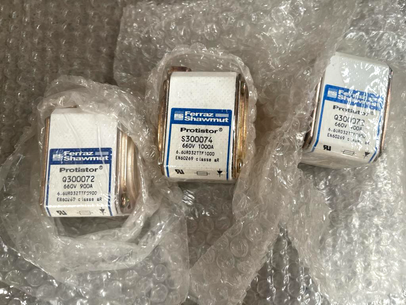 Ferraz Shawmut Protistor Q300072 6URD32TTF0900 Fuse