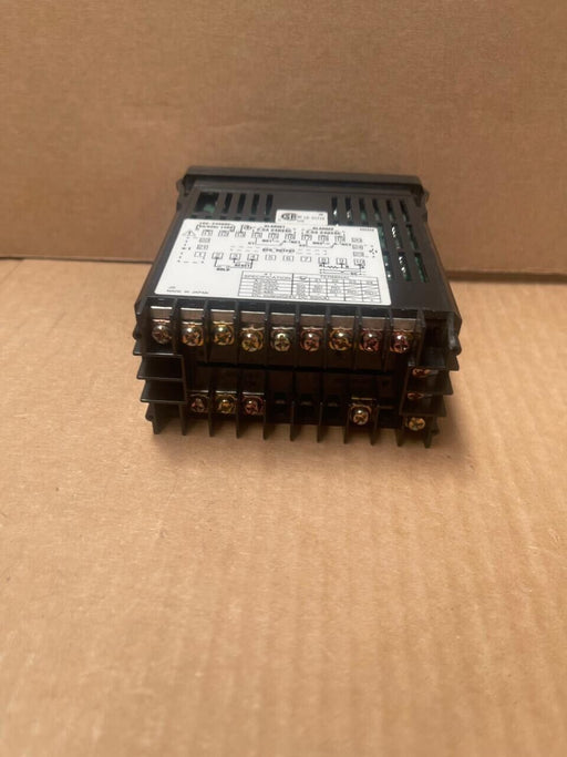 SHIMADEN SD20 - SD20-490-100024-E0 - Temperature Controller Display