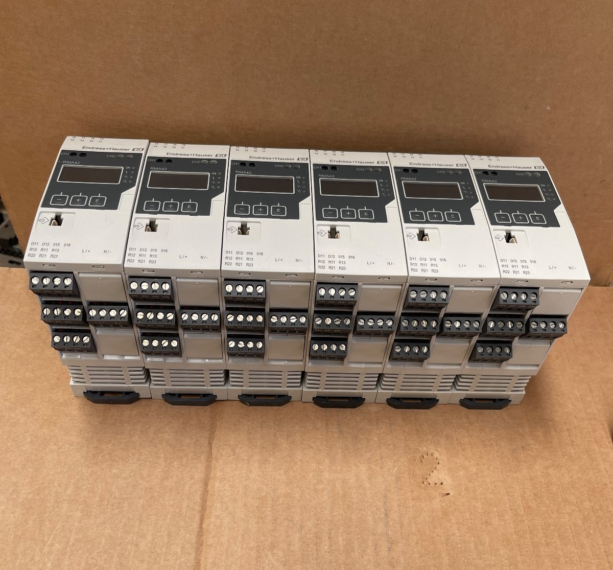 Endress + Hauser – RMA42-BHC – Universal Process Transmitter with Cont ...