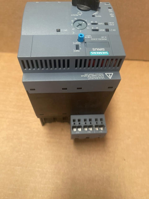 SIEMENS SIRIUS - 3RA6250-2CB32 - Kompaktabzweig Wendestarter 690 V, AC/DC 24 V
