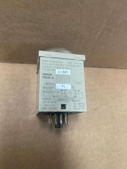 OMRON - H3CR-A - Time Relay