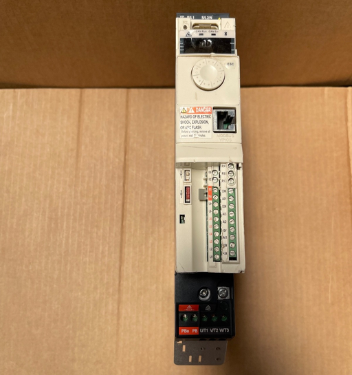 B&R – 8I74S200018.010‑1 – ACOPOSinverter P74 Drive 200‑240 V 0.37 kW