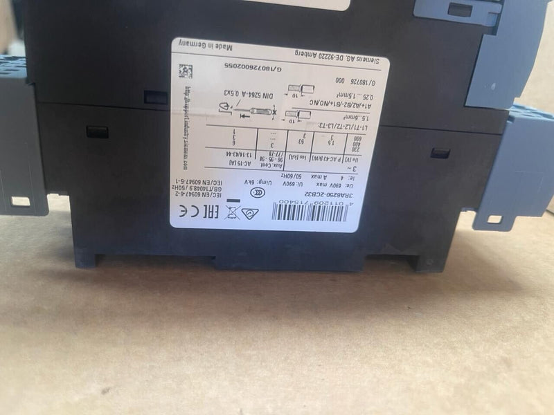 SIEMENS SIRIUS - 3RA6250-2CB32 - Kompaktabzweig Wendestarter 690 V, AC/DC 24 V