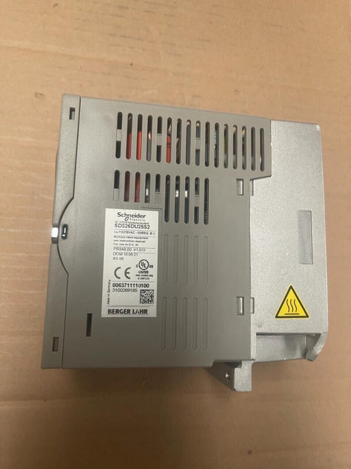 Schneider Electric SD326DU25S2 Lexium SD3 LXM motion control stepper motor drive