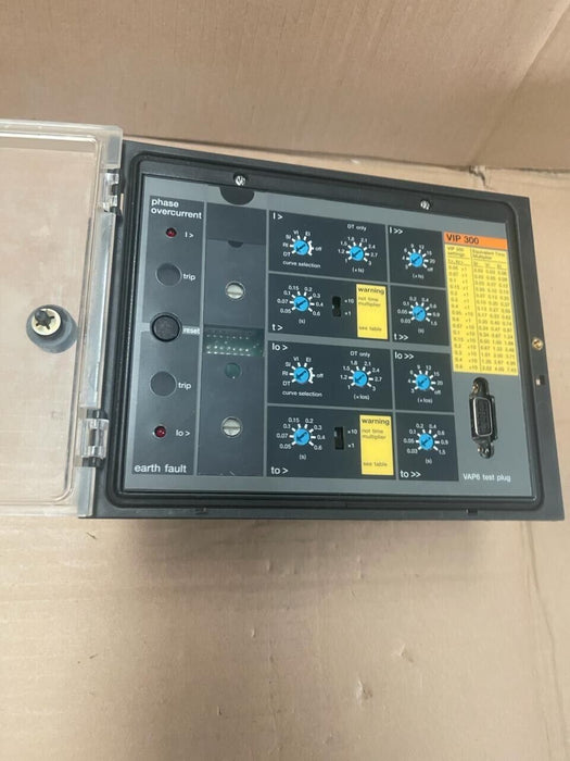 Relay Vip 30 MERLIN GERIN - VIP 300 LH / VIP300LH - Protection Relay — VOLTWERK Handel
