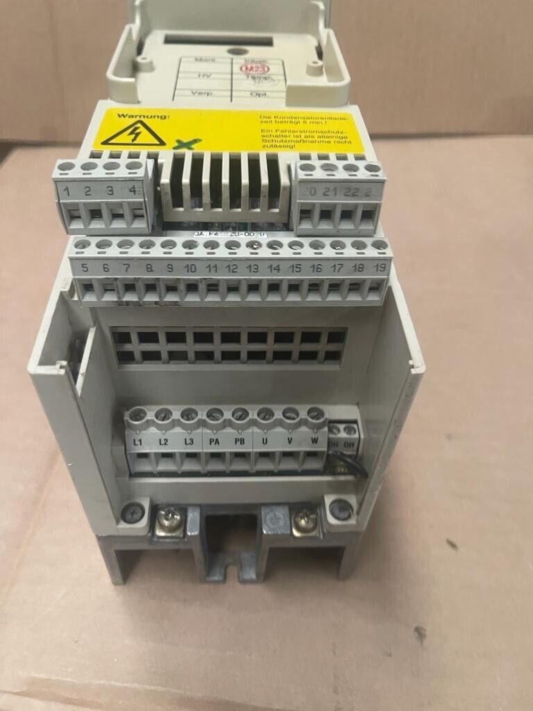 KEB VFD 12.F4.C1D-3420/1.4 6,6KVA 4kW 3PH 305-500V