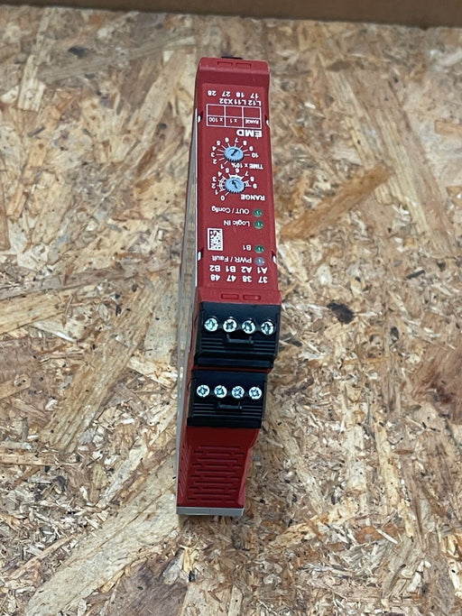 Allen‑Bradley – 440R‑EM4R2D – GuardMaster Expansion Module with 4 Delayed Safety