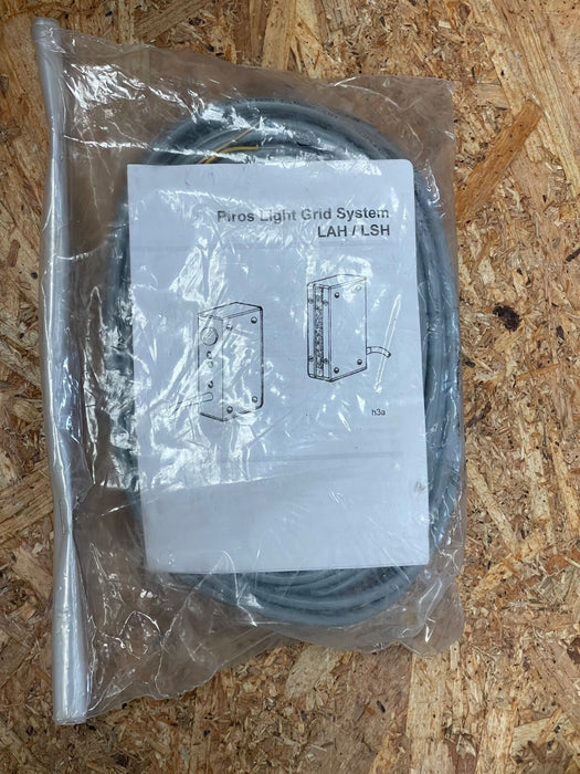 Proxitron – LAH 140.1 5007C – Light-Barrier Transmitter, 1 400 mm Range