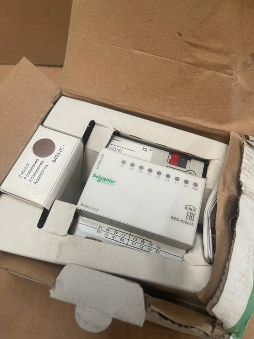 Schneider Electric - MTN644592 - KNX Binary Input REG-K/8x10, Light Grey