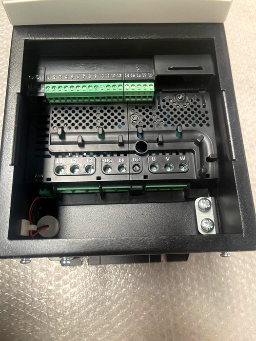 EATON VFD DA1-34030FB-B55N 380-480VAC 15kW 3P AC Speed Drive