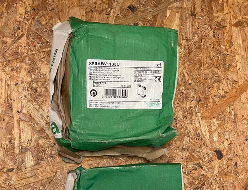 Schneider Electric – XPSABV1133C – Preventa XPS Stop & Switch Monitoring