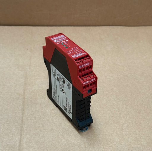 Schneider Electric – XPSAF5130P – Preventa Emergency‑Stop Safety Relay, 3 NO