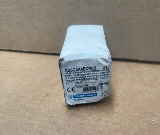 Telemecanique - XS8C2A4PCM12 - Inductive Proximity Switch