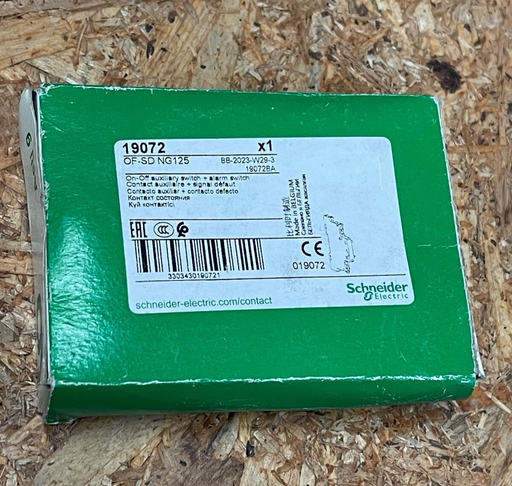 Schneider Electric - 19072 - Auxiliary Contact 1 OC + 1 SD 6A 220–240V for NG125