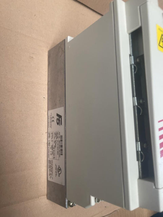 KEB COMBIVERT F5 - 07.F5.B1B-2B0A - VFD 180...260V - 1,6KVA / 0,75kW