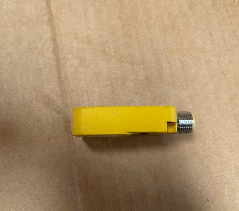 Turck – BI20R‑Q14‑AP6X2‑H1141 – BI 20R Inductive Ring Sensor, M12, 20 mm