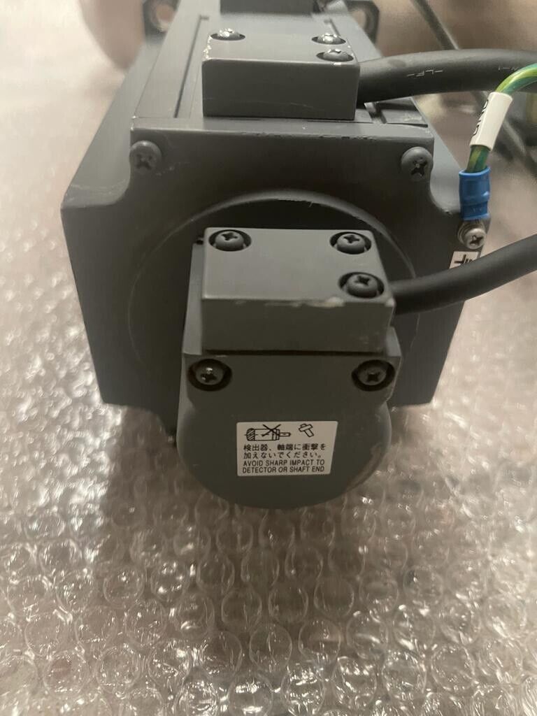 MITSUBISHI AC SERVO MOTOR HA-FF63B-UL 3AC 600W 3000r/min
