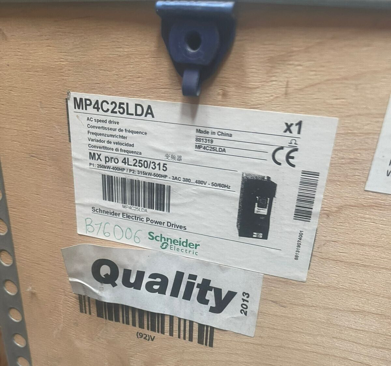 Schneider Ekectric MX pro 4L250/315 - MP4C25LDA - 250kW/400HP 315kW/500HP VFD
