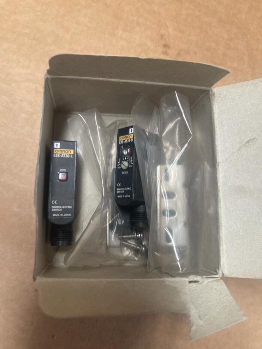 OMRON - E3S-AT36 - Photoelectric Switch