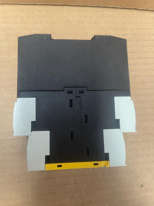 SIEMENS SIRIUS - 3TK2825-2BB40 - Safety Relay