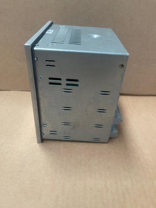 JUMO LOGOSCREEN 600 - 706520/18-110-25/000 - 6 Inputs, 12 I/O, Touchscreen