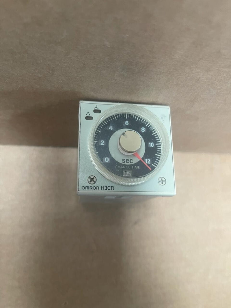 OMRON - H3CR-G8EL-31 - Solid State Timer