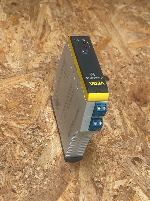 VEGA – VEGATRENN 142 – 2‑Channel HART Signal Barrier, Loop‑Powered, Ex‑Rated