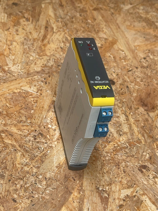 VEGA – VEGATRENN 142 – 2‑Channel HART Signal Barrier, Loop‑Powered, Ex‑Rated