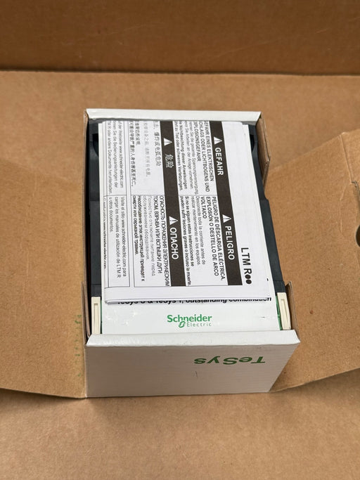 Schneider Electric – LTMR08MFM – TeSys T Motor Controller 0.4−8 A, 100–240 VAC