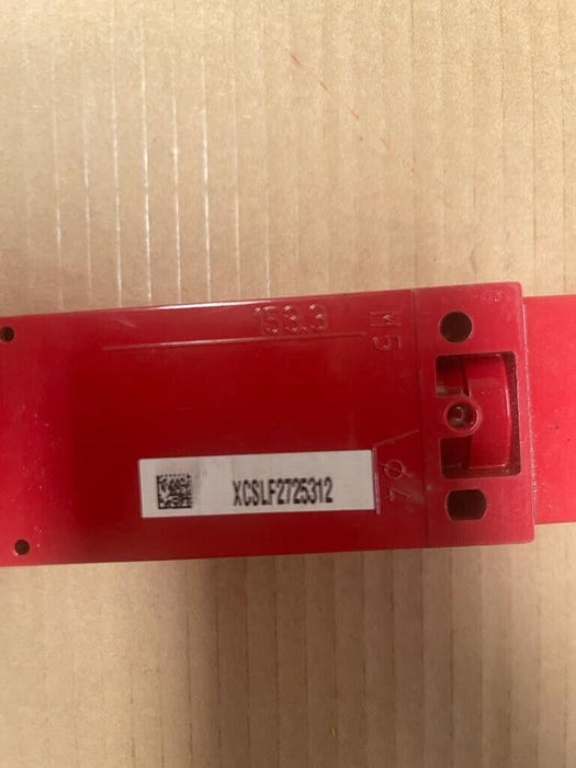 Telemecanique, XCSLF2725312, Safety interlock switch XCS metal 3 NC+1 NO 24V