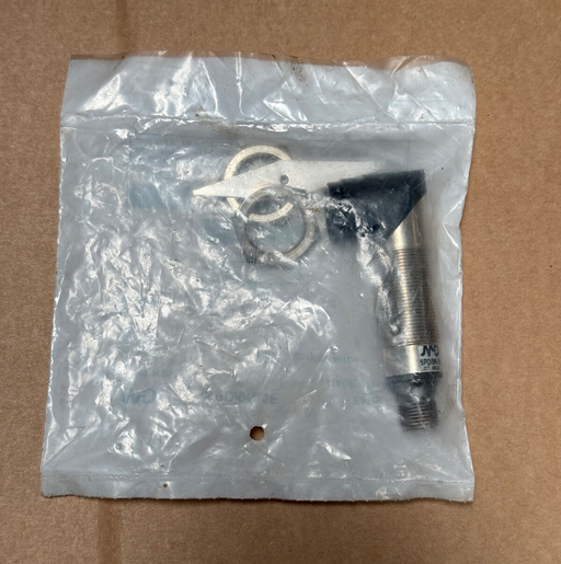 Micro Detectors – SPD/0N‑1E – M18 Diffuse Photoelectric Sensor, NPN
