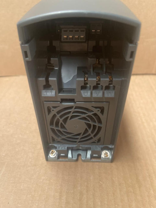 Siemens - 6SE6420-2AB13-7AA1 - MICROMASTER 420 Inverter, 0.37 kW, 1AC 200-240V