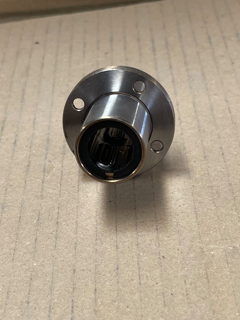 Dr. Tretter – TF00‑016 – Precision Flange Shaft Adapter / Coupling Component