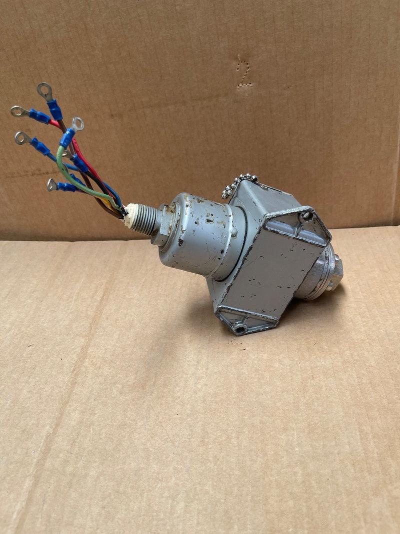 Custom Control Sensors – 646GZEM2‑7011 – Explosion‑Proof Gage Pressure Switch