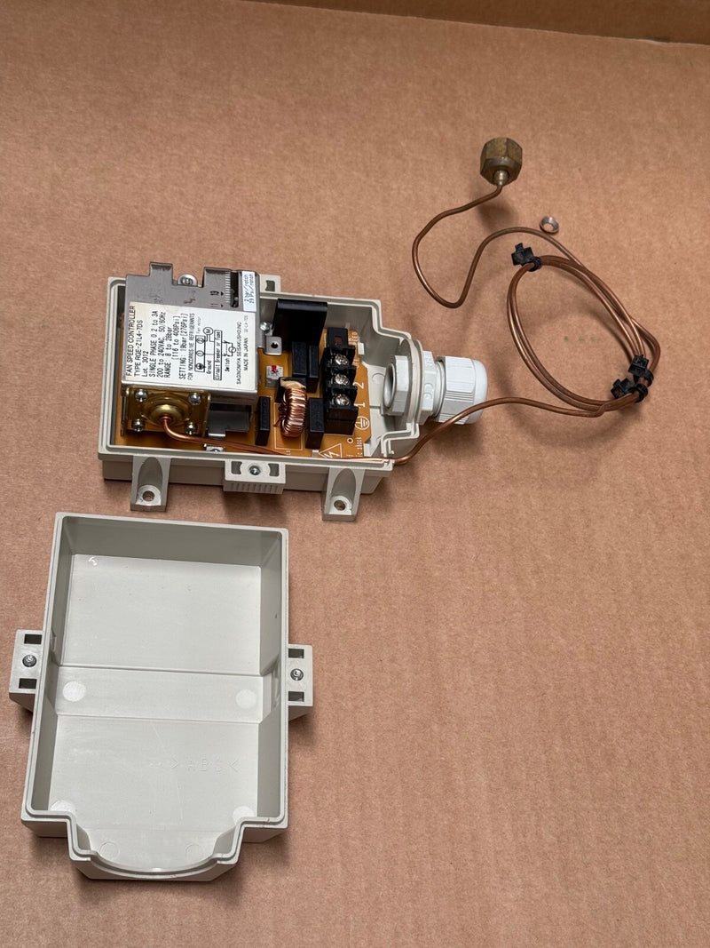 Danfoss – RGE‑Z1L4‑7DS (061H3045) – Condenser Fan Speed Controller, 230 V