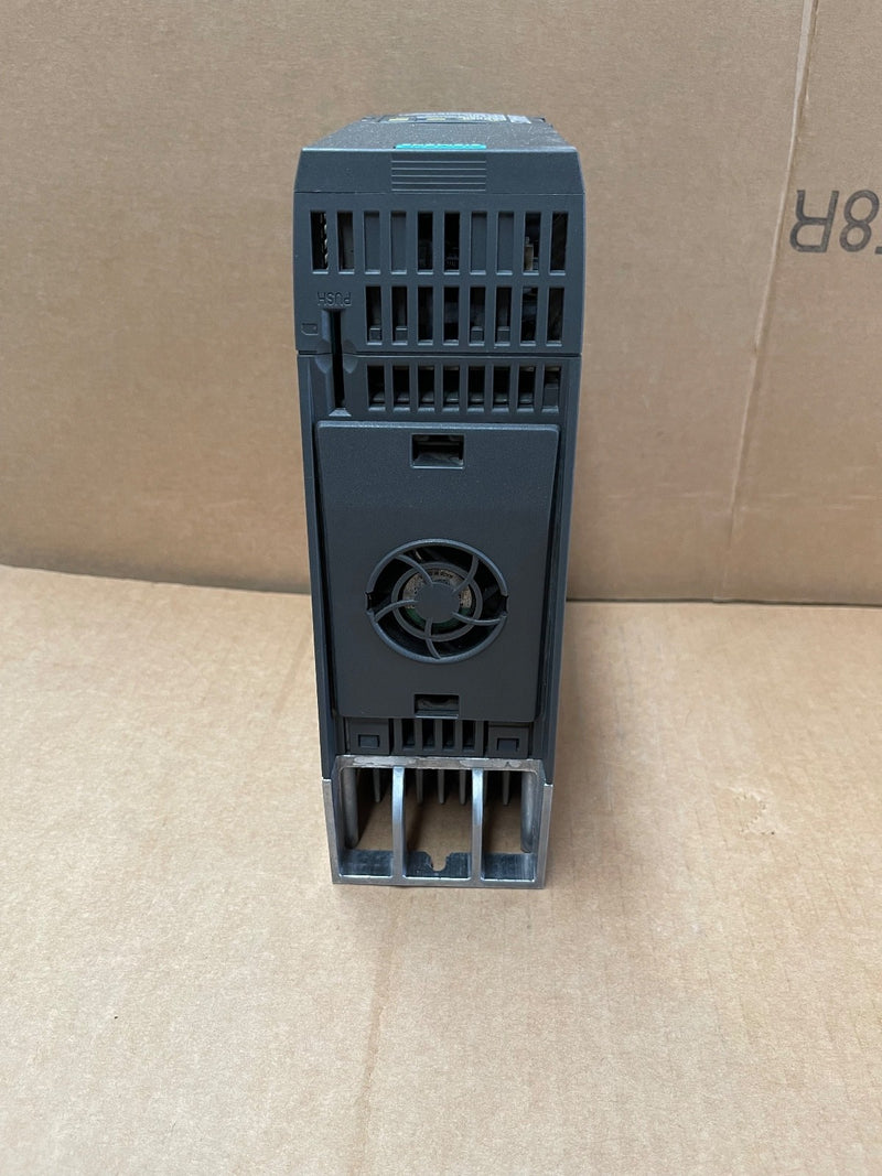 Siemens – 6SL3210‑1KE15‑8AF1 – SINAMICS G120C 2.2 kW Inverter 380‑480 V 3AC