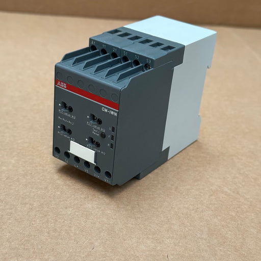 ABB – CM‑IWN.5 – Insulation Monitoring Relay 0–400 VAC/600 VDC (1SVR650660R0400)
