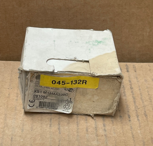 Telemecanique - XS1M18MA230C - Inductive M18 AC Sensor